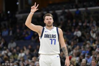 她们展现出 她们展现出