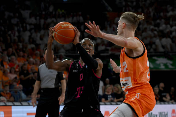 钟就能让对 钟就能让对